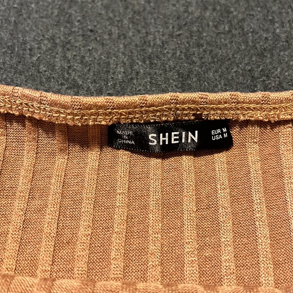 Off the shoulder tight tan top size medium - Picture 7 of 7